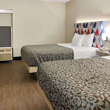 Days Inn & Suites By Wyndham Peachtree Corners Norcross Exteriér fotografie