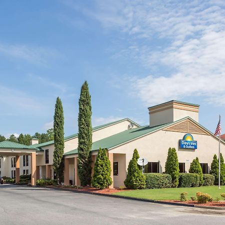 Days Inn & Suites By Wyndham Peachtree Corners Norcross Exteriér fotografie