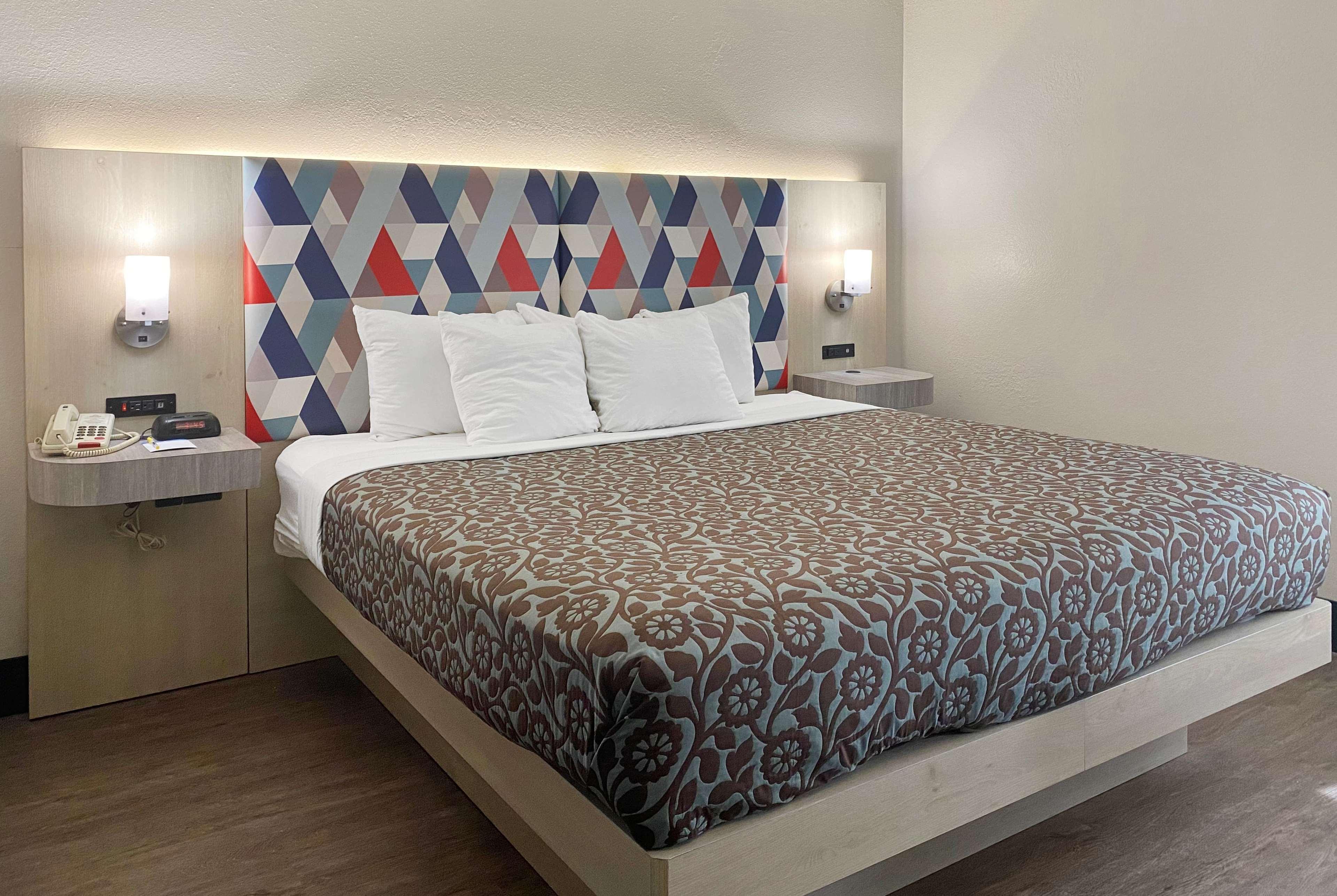 Days Inn & Suites By Wyndham Peachtree Corners Norcross Exteriér fotografie