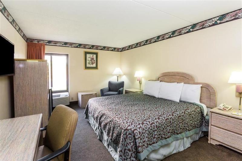 Days Inn & Suites By Wyndham Peachtree Corners Norcross Exteriér fotografie