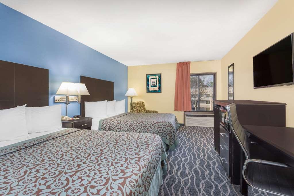 Days Inn & Suites By Wyndham Peachtree Corners Norcross Pokoj fotografie